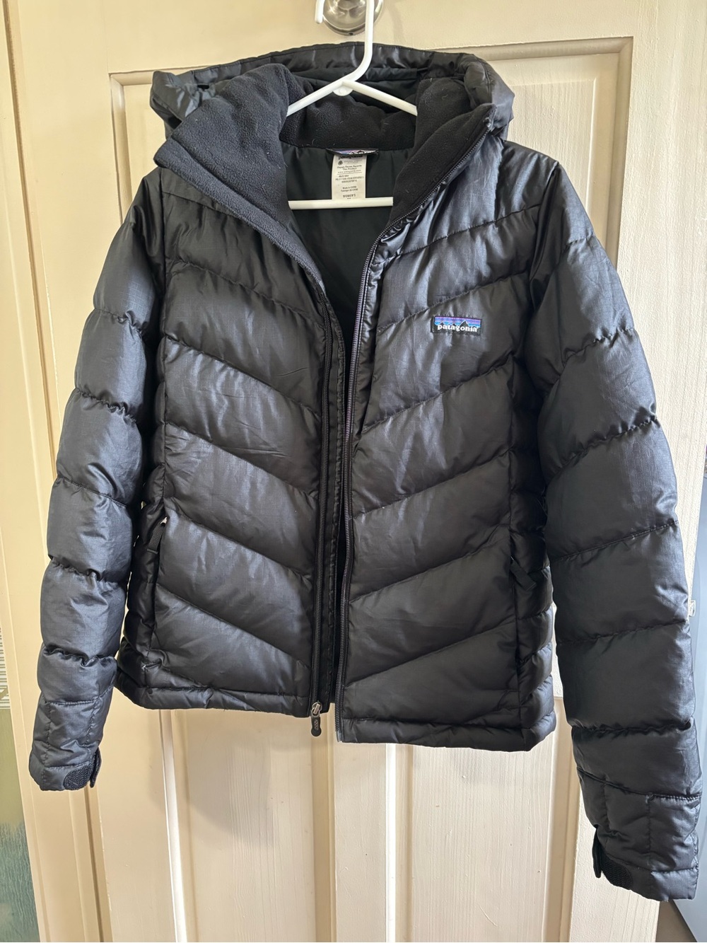 Patagonia Black Down Parka Size Medium